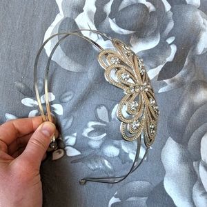 🌟$3/$20🌟Woman's Butterfly Headband